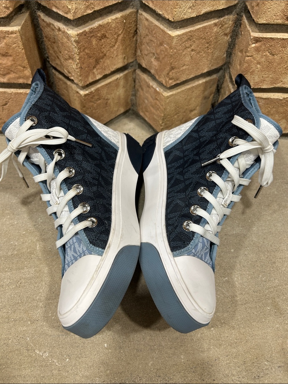 Michael Kors Two-Tone Blue Denim High-Top Sneakers W/ MK Monogram Women’s size 7 - Picture 3 of 6